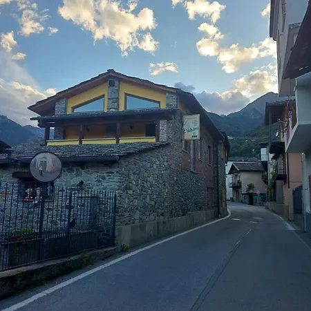 L'alpina Guest house